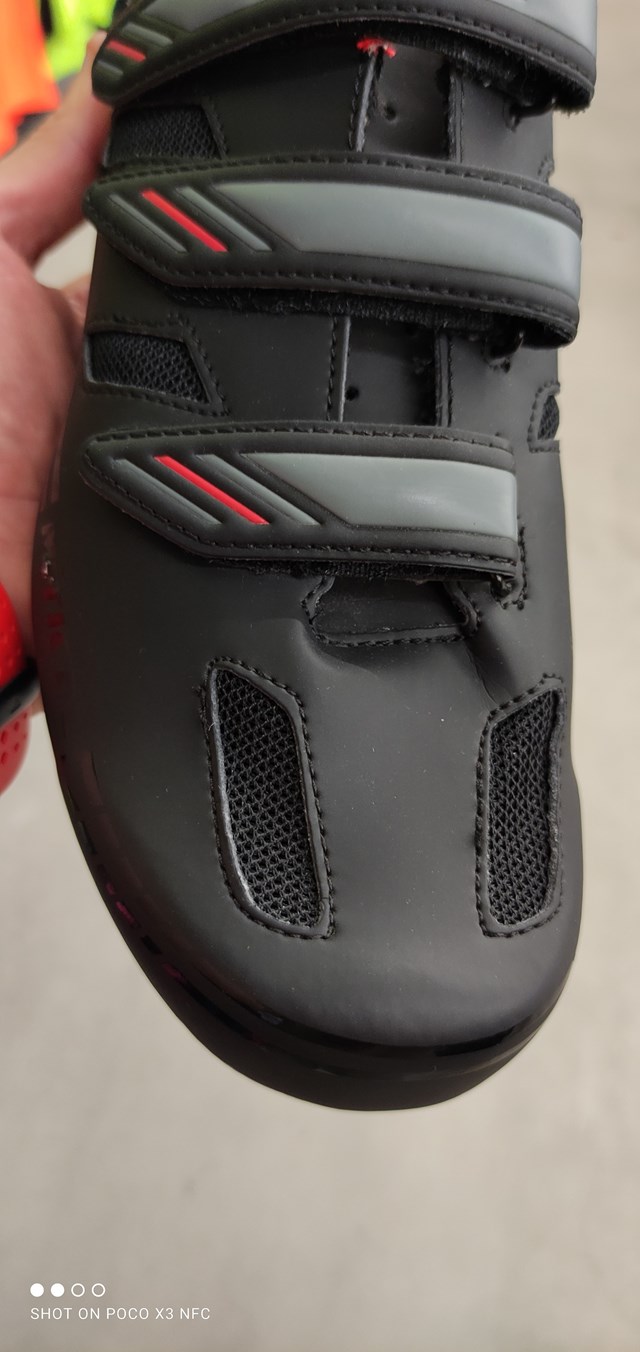 zapatillas ciclsmo dolor en el pie solucion