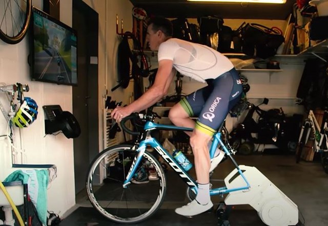 matthew hayman paris roubaix rodillo zwift