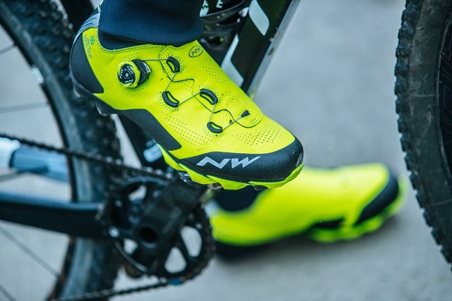 zapatillas ciclismo dolor pie suela