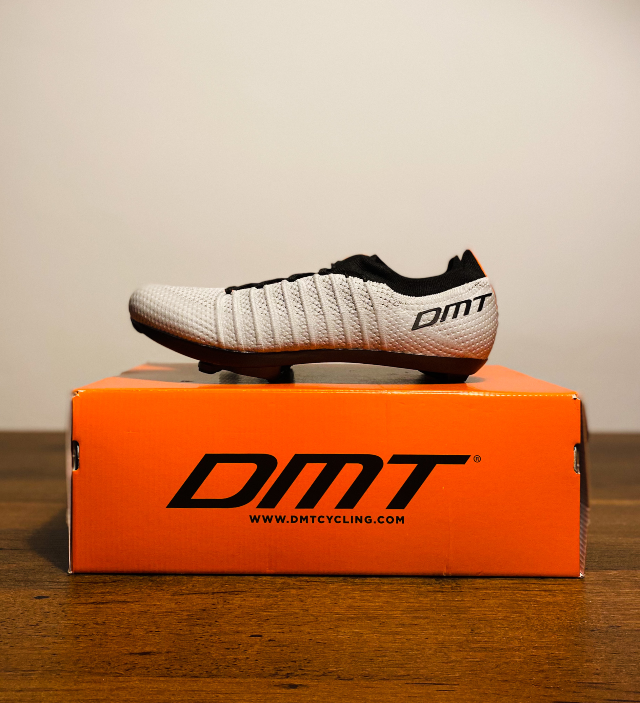 Caja Zapatillas DMT