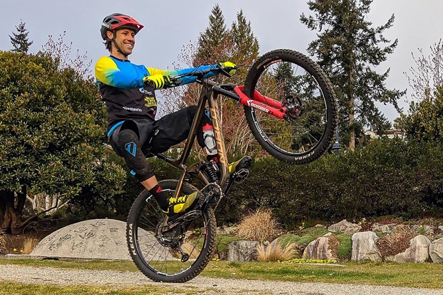 Wheelie ciclismo