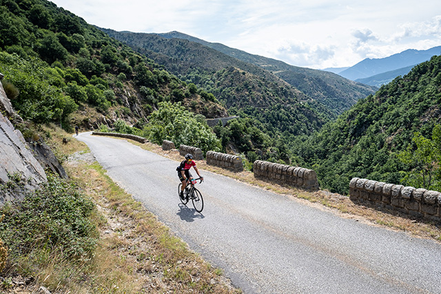 marcha cicloturista Alpinum TotalEnergies