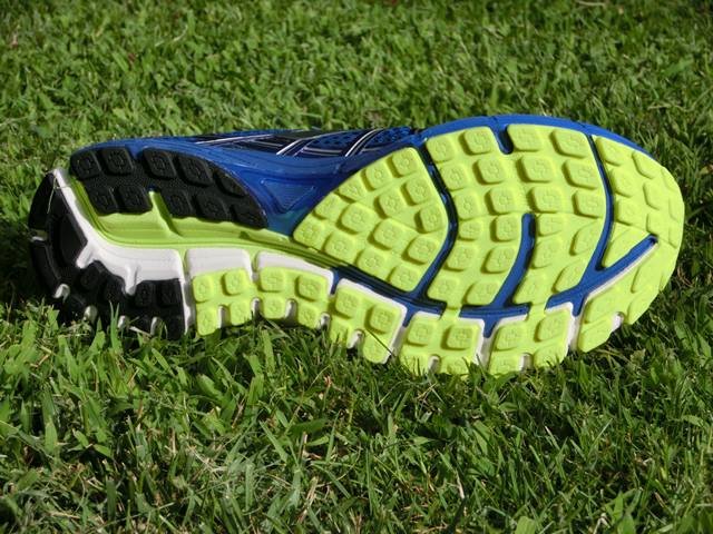brooks-adrenaline-gts-17-007