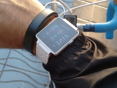garmin-vivoactive-pantalla-3