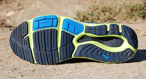 Mizuno Wave paradoxFoto 4