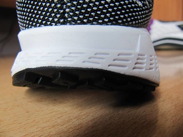 nike elite 8 analisis