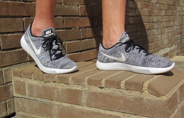 Nike LunarEpic Flyknit Low - 005