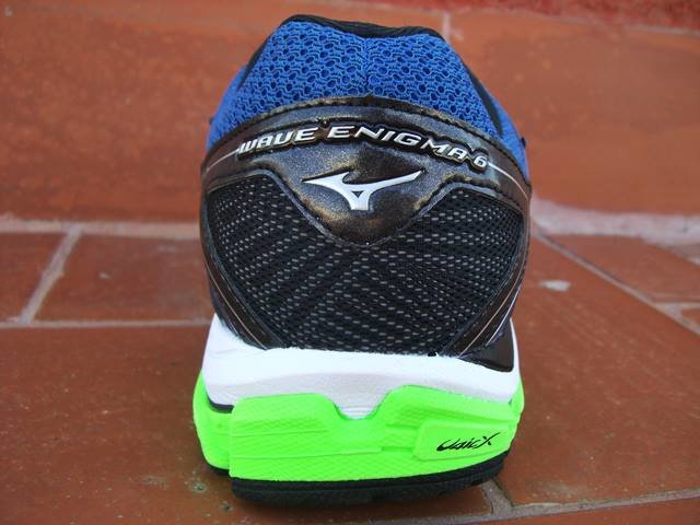 mizuno-wave-enigma-6-004