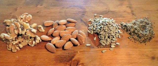 Frutos secos para elaborar pan