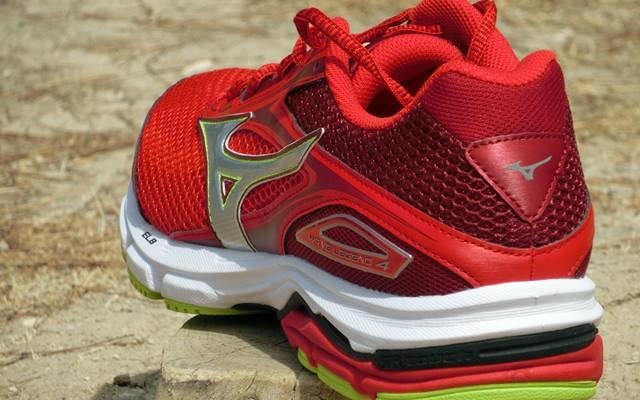 Mizuno Wave Legend 4 Baratas
