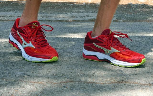 mizuno-wave-legend-4-011