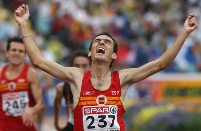Jesús España, celebrando su oro en Goteborg