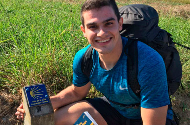 Bruno Hortelano, en el Camino de Santiago