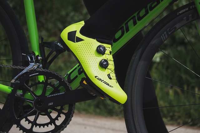 zapatilla ciclismo catlike carretera whisper oval carbono