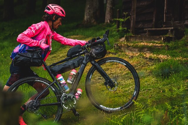 gravel bikepacking ciclocross