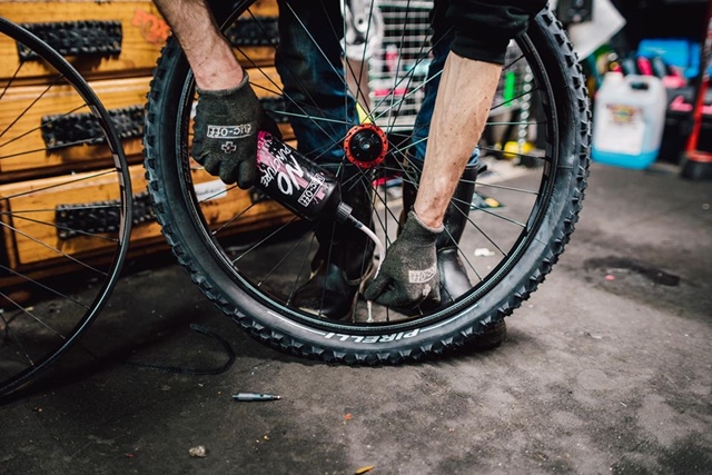 rueda tubeless antipinchazo