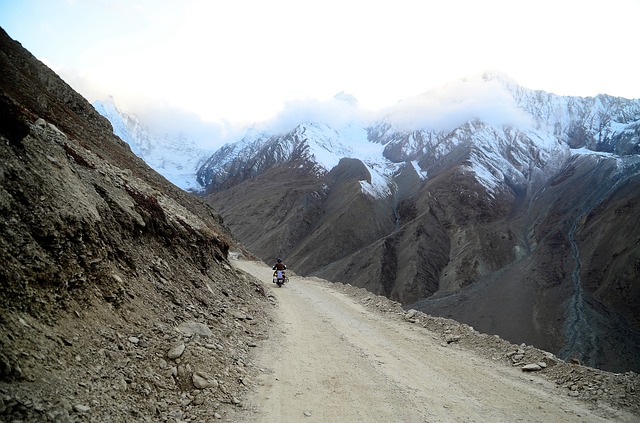 ruta por himalaya en bicicelta