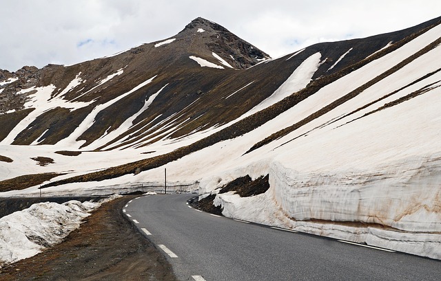 viaje por los alpes en bicicleta