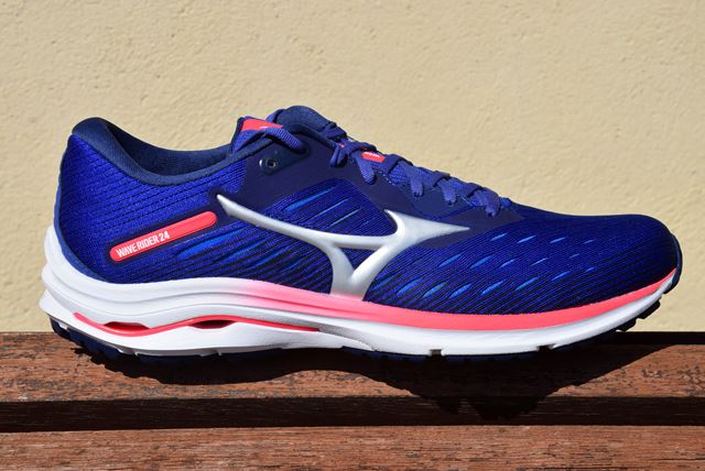mizuno wave rider 24 -