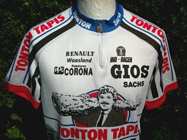 tonton tapis maillot