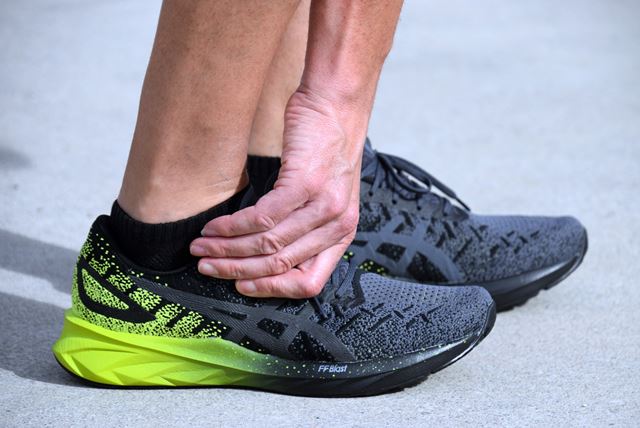 asics dynablast ofertas