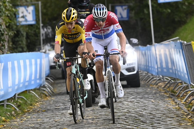 Van der Poel potencia tour de flandes