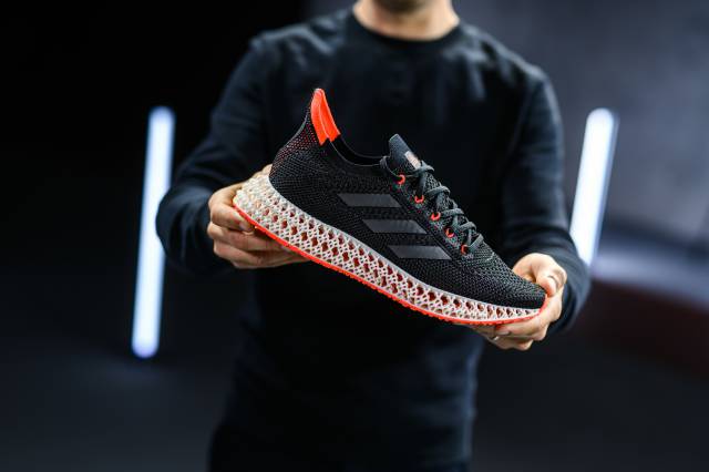ADIDAS PRESENTA 4DFWD