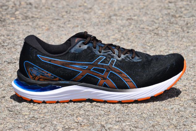 asics cumulus 23