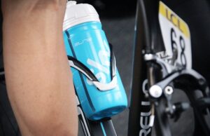 Electrolitos ciclismo bebida bidón isotónico
