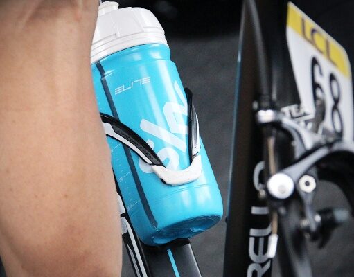 Electrolitos ciclismo bebida bidón isotónico