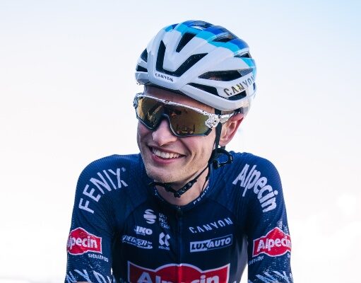 Jay Vine entrevista Zwift Academy La Vuelta Van der Poel