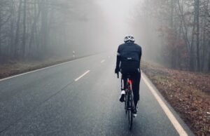 Lluvia ciclismo bici consejos recomendaciones
