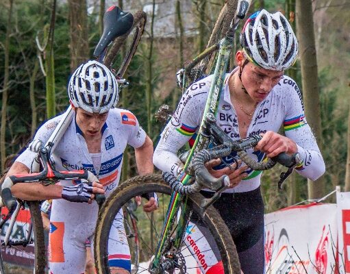 Mathieu Van der Poel y Wout Van Aert en Namur ciclocross