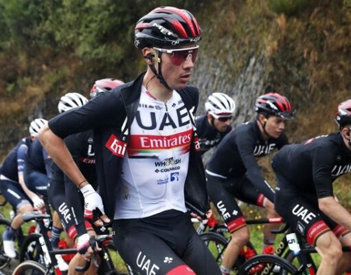 Juan ayuso ciclismo peso entrenamiento strava