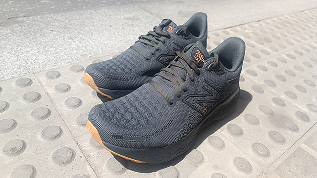 New Balance 1080 v12 negro