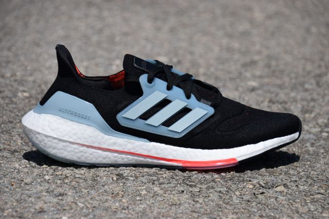 adidas ultraboost 22
