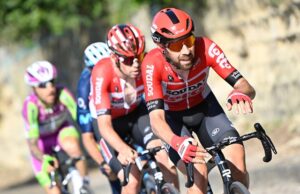 kilometros ciclista profesional aficionado