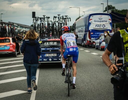 ciclista profesional aficionado