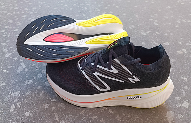 New Balance FuelCell SuperComp Trainer