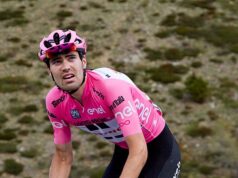 Tom Dumoulin mochilero Giro d'Italia se retira