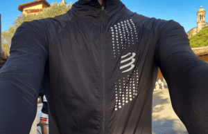 Chaqueta Compressport Hurricane Windproof parte superior