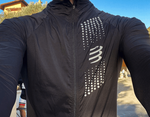 Chaqueta Compressport Hurricane Windproof parte superior