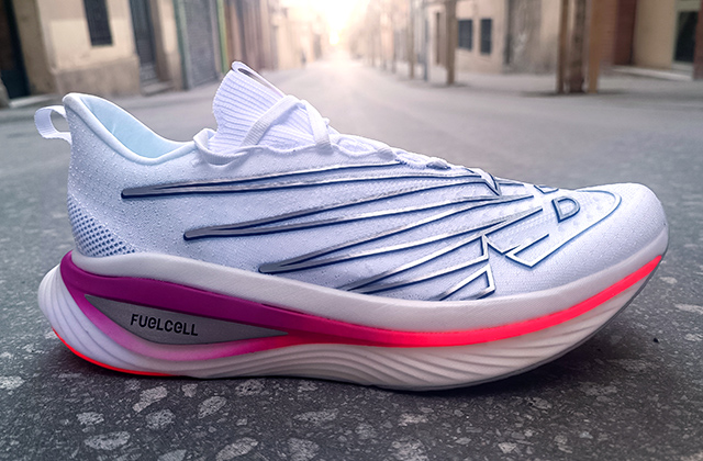 New Balance FuelCell SuperComp Elite v3