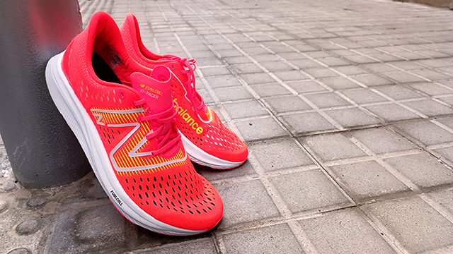 New Balance FuelCell SuperComp Pacer
