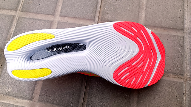 New Balance FuelCell SuperComp Pacer