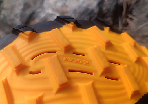 New Balance FuelCell Summit Unknown v4