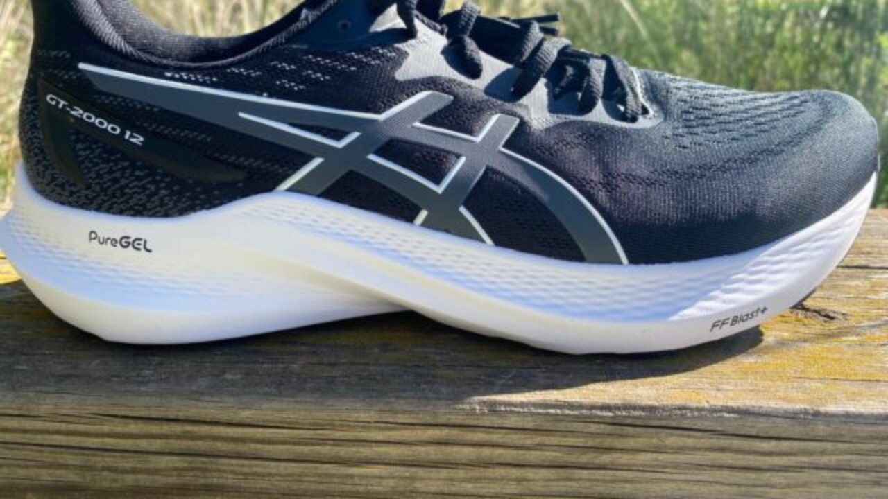 ASICS GT 2000 12: Innovación y estabilidad