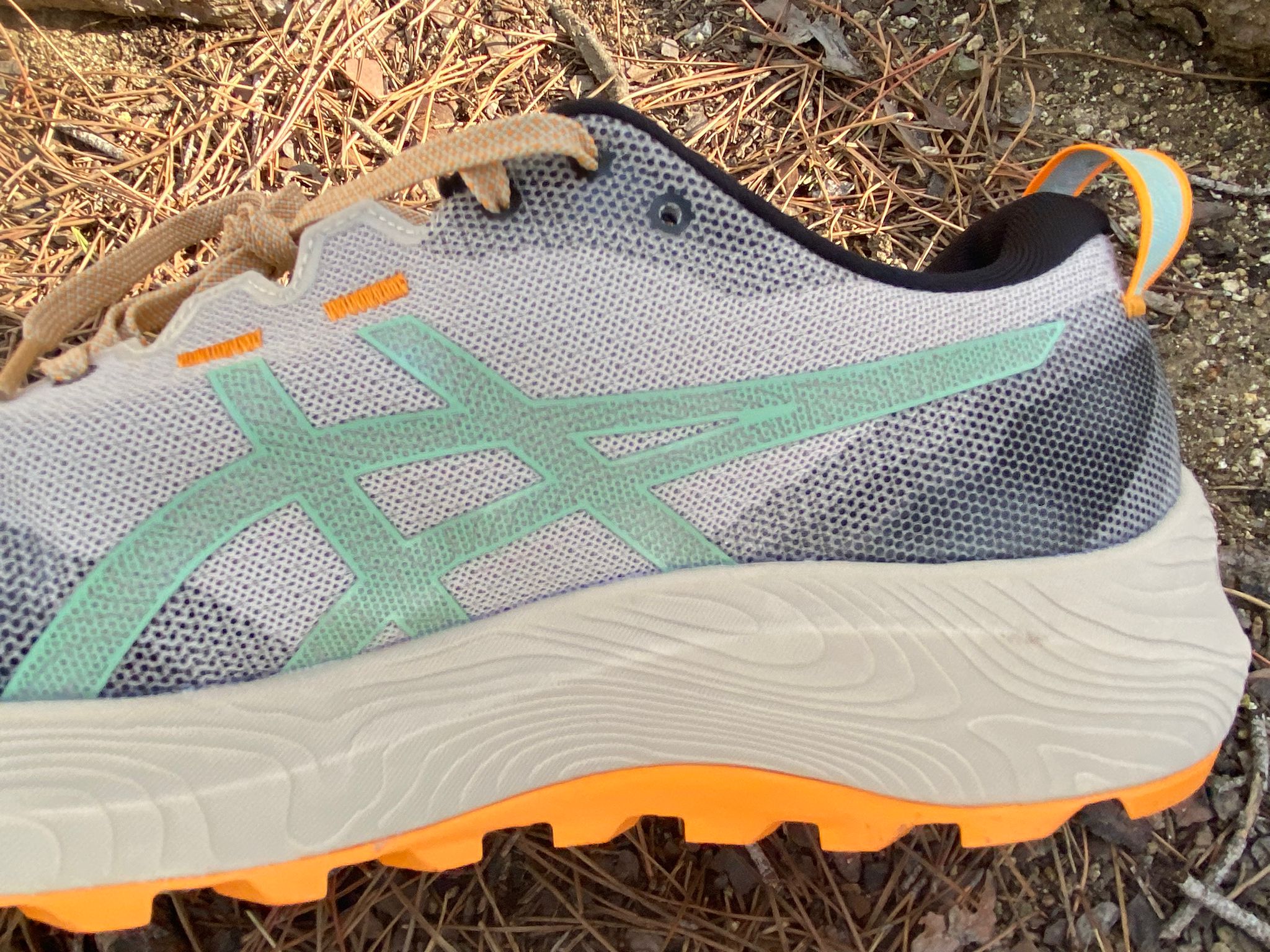 asics trabuco 12 trail