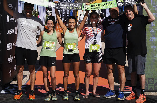 Gemma ARENAS ALCAZAR Inés ASTRAIN MORENO Kim SCHREIBER maratón transvulcania 2024
