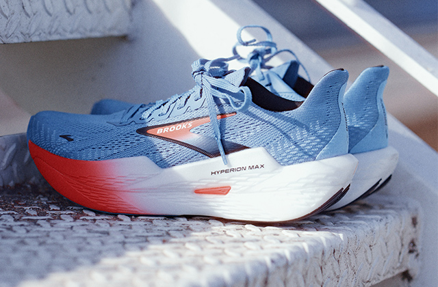 Review Brooks Hyperion Max 2